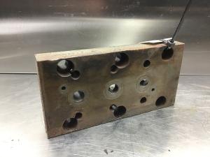 Liebherr Placa intermedia